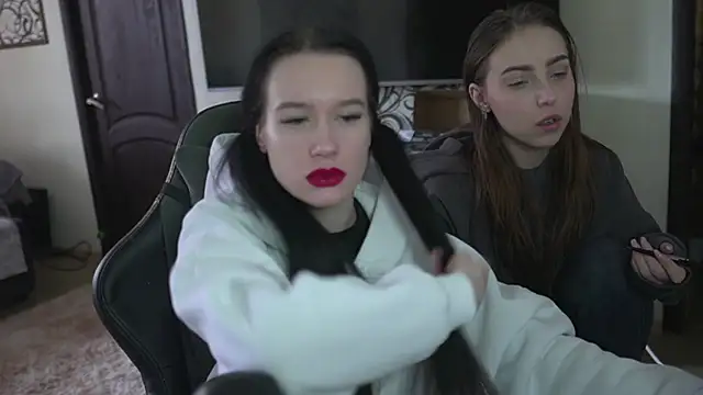 Snapshot of Carolina_G0lden chatting on February 6, 2026, 9:27 am Carolina G0lden online show from February 6, 2026, 9:27 am