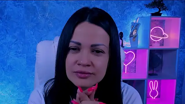 karolina robinson online show from March 25, 2026, 4:06 pm