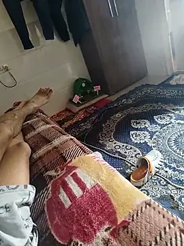 Snapshot of Curvy_Simran chatting on February 25, 2026, 10:37 am Curvy Simran online show from February 25, 2026, 10:37 am