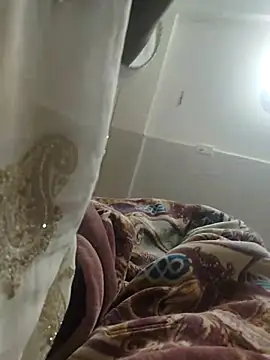 Snapshot of Curvy_Simran chatting on February 17, 2026, 5:21 pm Curvy Simran online show from February 17, 2026, 5:21 pm