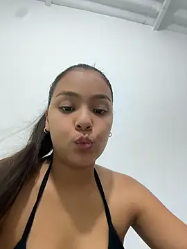 Baby morena12 online show from May 19, 2026, 5:53 pm