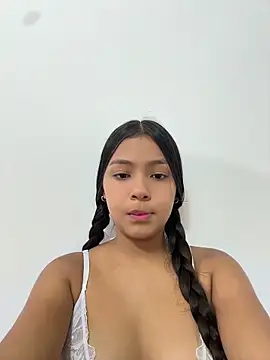Snapshot of Baby_morena12 chatting on June 5, 2026, 7:30 pm Baby morena12 online show from June 5, 2026, 7:30 pm