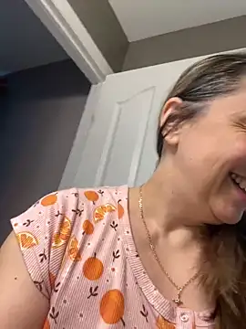 Snapshot of ShyFlameLive chatting on February 15, 2026, 12:26 pm ShyFlameLive online show from February 15, 2026, 12:26 pm