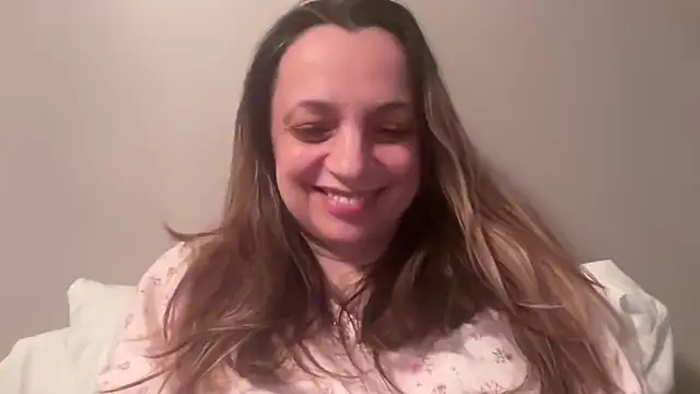 Snapshot of ShyFlameLive chatting on February 22, 2026, 2:25 am ShyFlameLive online show from February 22, 2026, 2:25 am