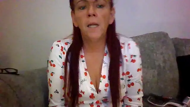 Forbidden-Irish-x online show from March 3, 2026, 8:05 pm