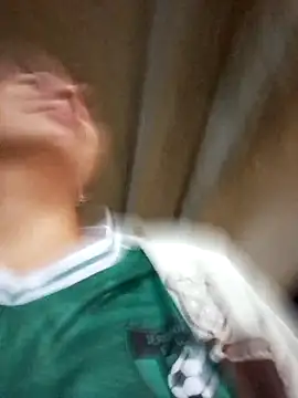 Snapshot of Cris18sexy chatting on February 5, 2026, 4:41 am Cris18sexy online show from February 5, 2026, 4:41 am