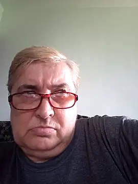 Snapshot of SusanStar874 chatting on June 22, 2026, 12:35 pm SusanStar874 online show from June 22, 2026, 12:35 pm
