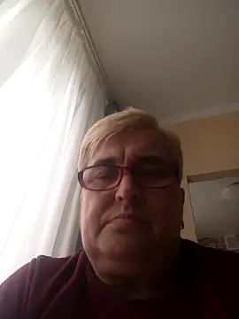 Snapshot of SusanStar874 chatting on May 27, 2026, 4:14 pm SusanStar874 online show from May 27, 2026, 4:14 pm