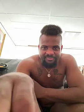 BigCatXLOfficial online show from April 25, 2026, 10:29 am