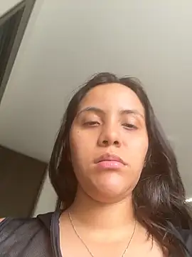 paulina ponce online show from February 24, 2026, 9:37 pm