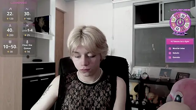 duvisex19 online show from May 31, 2026, 3:12 am