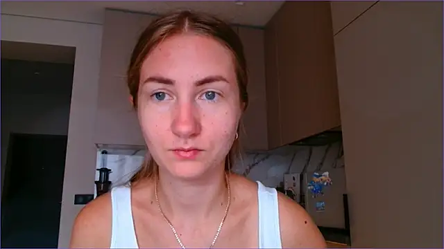 Snapshot of BluueSilk chatting on October 27, 2025, 6:03 am BluueSilk online show from October 27, 2025, 6:03 am