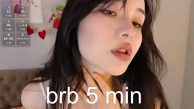 Snapshot of Noiry_Vuvez chatting on June 6, 2026, 8:03 pm Noiry Vuvez online show from June 6, 2026, 8:03 pm