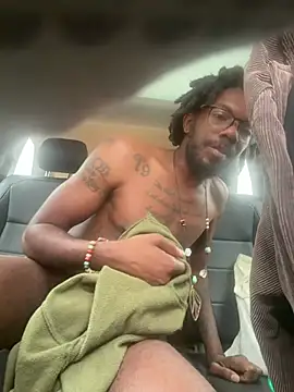 Snapshot of makemestayhard chatting on February 16, 2026, 8:40 pm makemestayhard online show from February 16, 2026, 8:40 pm