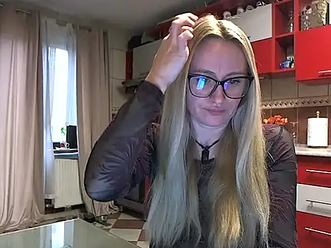 Snapshot of Nataly_Rosy chatting on February 10, 2026, 8:24 am Nataly Rosy online show from February 10, 2026, 8:24 am