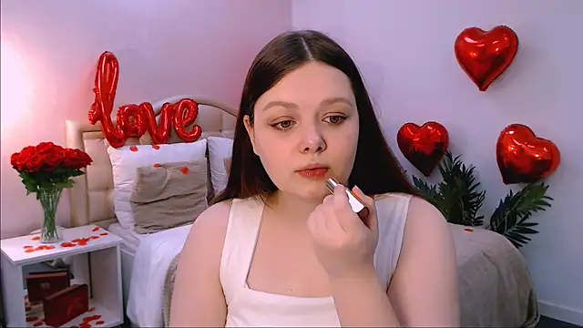 Snapshot of sunbeams chatting on February 12, 2026, 8:08 pm sunbeams online show from February 12, 2026, 8:08 pm