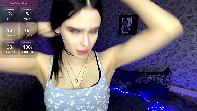 IeshaOsorio online show from March 26, 2026, 6:22 am