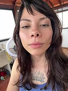 Isalove99 online show from March 31, 2026, 4:53 pm