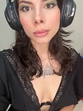 Isalove99 online show from February 21, 2026, 12:23 am