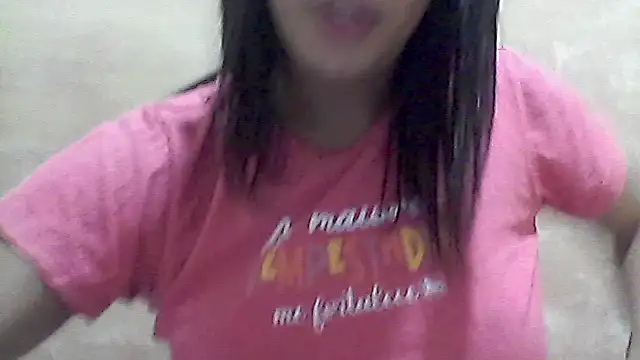 Snapshot of lorraine2036 chatting on February 10, 2026, 11:37 pm lorraine2036 online show from February 10, 2026, 11:37 pm