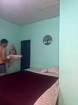 Snapshot of Loaisn chatting on February 19, 2026, 11:34 pm Loaisn online show from February 19, 2026, 11:34 pm