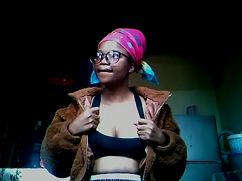 Sexylionessxx27 online show from March 5, 2026, 6:43 am