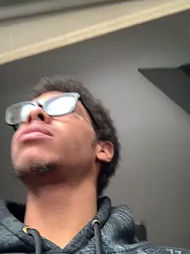 Snapshot of ELPikaPreta chatting on March 4, 2026, 8:11 am ELPikaPreta online show from March 4, 2026, 8:11 am