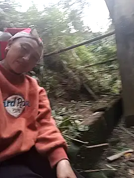 Snapshot of Ami-su chatting on February 17, 2026, 9:28 am Ami-su online show from February 17, 2026, 9:28 am