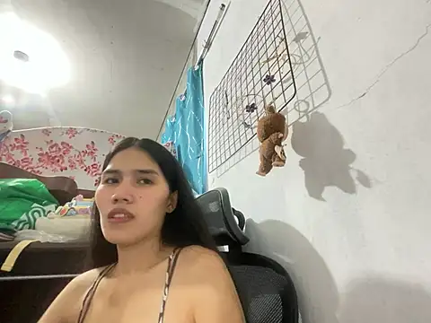 Sweetiebabe25 online show from April 3, 2026, 7:59 am