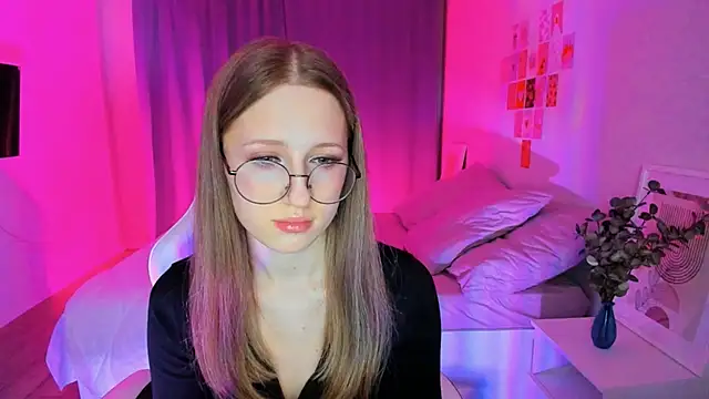 Snapshot of Vega_Taylor chatting on March 2, 2026, 3:29 am Vega Taylor online show from March 2, 2026, 3:29 am