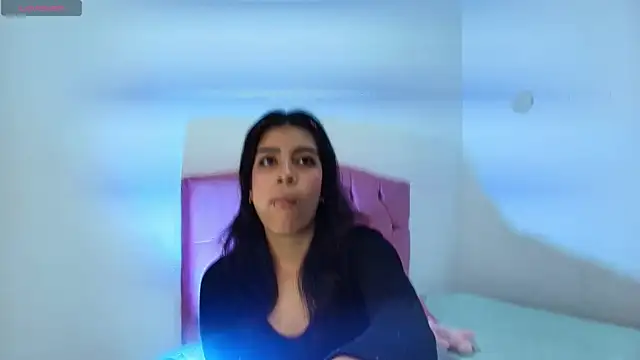 Kalyra 17 online show from March 24, 2026, 11:43 am