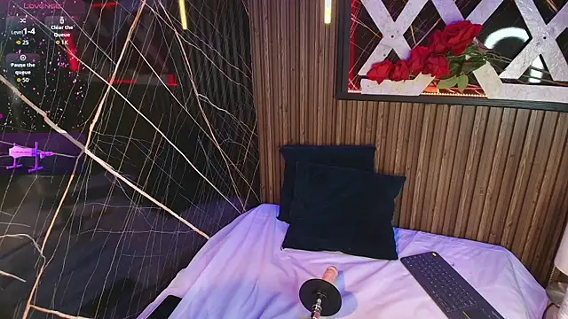 Alanna Lima online show from April 13, 2026, 4:16 am