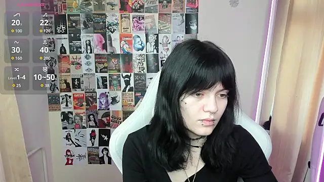 Snapshot of Emma_Darkkk chatting on February 6, 2026, 2:40 am Emma Darkkk online show from February 6, 2026, 2:40 am