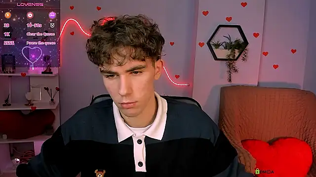 Snapshot of kevin_nix chatting on February 10, 2026, 6:45 am kevin nix online show from February 10, 2026, 6:45 am