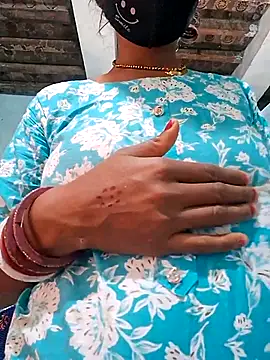 Sexy kiran002 online show from February 24, 2026, 4:57 am