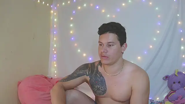 Eternalfuego online show from February 16, 2026, 4:55 am