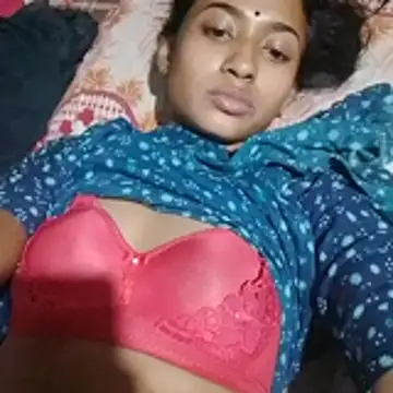 Snapshot of Cute-Tanisa- chatting on February 1, 2026, 4:16 pm Cute-Tanisa- online show from February 1, 2026, 4:16 pm