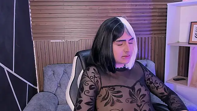 Snapshot of noahWolff_ chatting on March 2, 2026, 5:08 am noahWolff online show from March 2, 2026, 5:08 am