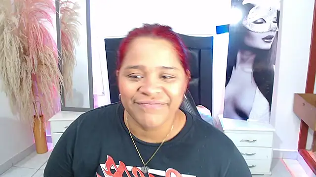 NathaliaMayson online show from February 13, 2026, 4:12 am