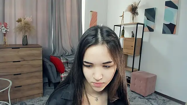 AvantgardAlone online show from March 3, 2026, 8:32 am