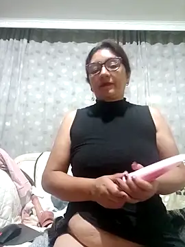 pamela sexy23 online show from April 9, 2026, 3:41 am