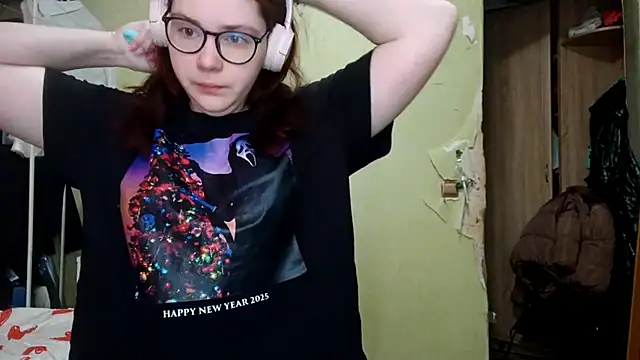 VannessaDillenbeck online show from February 28, 2026, 6:13 am