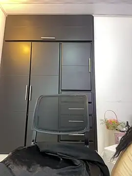 Snapshot of Nala_OMG chatting on February 15, 2026, 9:58 pm Nala OMG online show from February 15, 2026, 9:58 pm