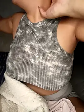 soylula884 online show from April 10, 2026, 1:29 pm