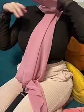 Snapshot of -pinkladyy- chatting on February 20, 2026, 6:26 am -pinkladyy- online show from February 20, 2026, 6:26 am