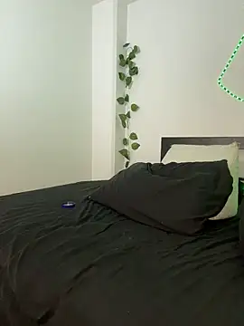 Dollkat online show from February 28, 2026, 5:01 pm