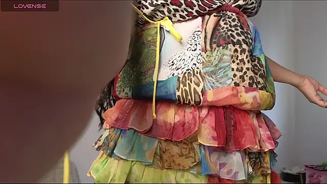 amynovaaa online show from February 13, 2026, 7:25 pm