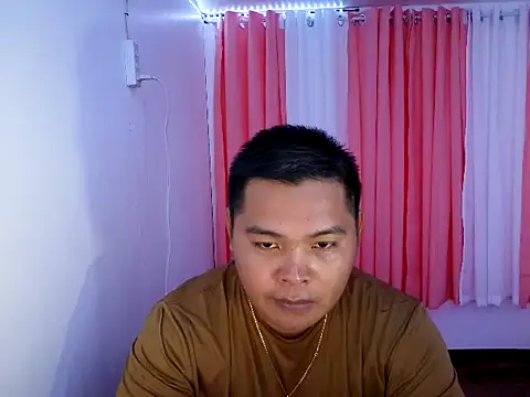 bigloadfox online show from March 29, 2026, 5:42 am