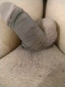 Snapshot of rosz_ chatting on February 24, 2026, 11:00 am rosz online show from February 24, 2026, 11:00 am