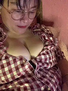 Star-sweet01 online show from March 1, 2026, 2:06 pm